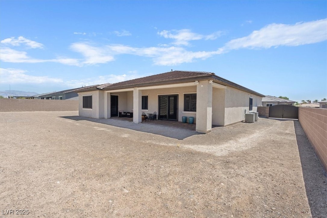 5851 Slate Rock Court Property Photo 36