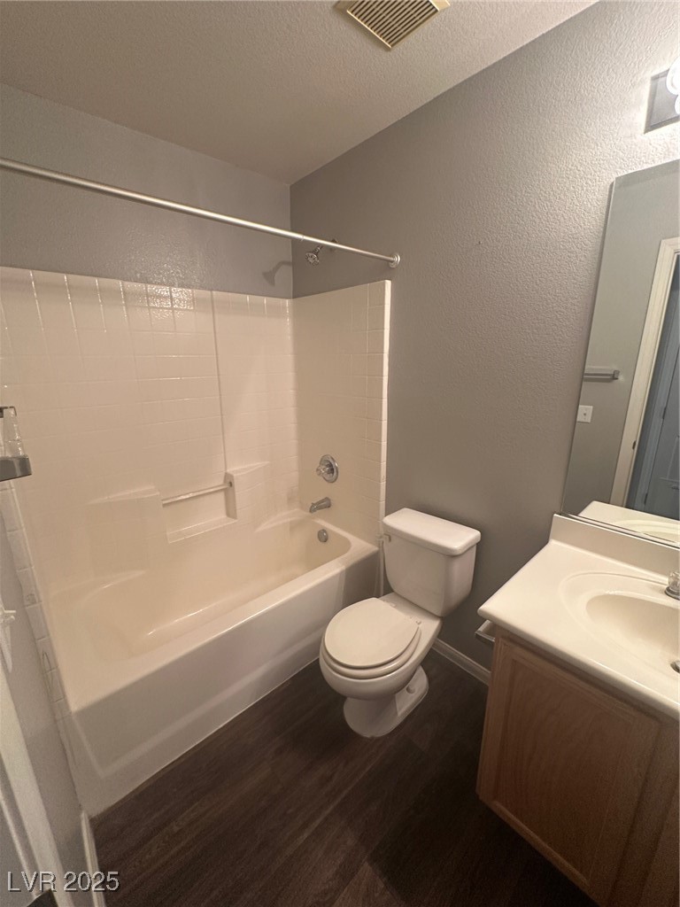 8020 Copperhead Creek Street Property Photo 8