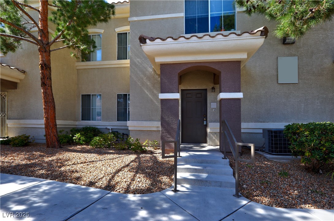 2704537 Property Photo 1