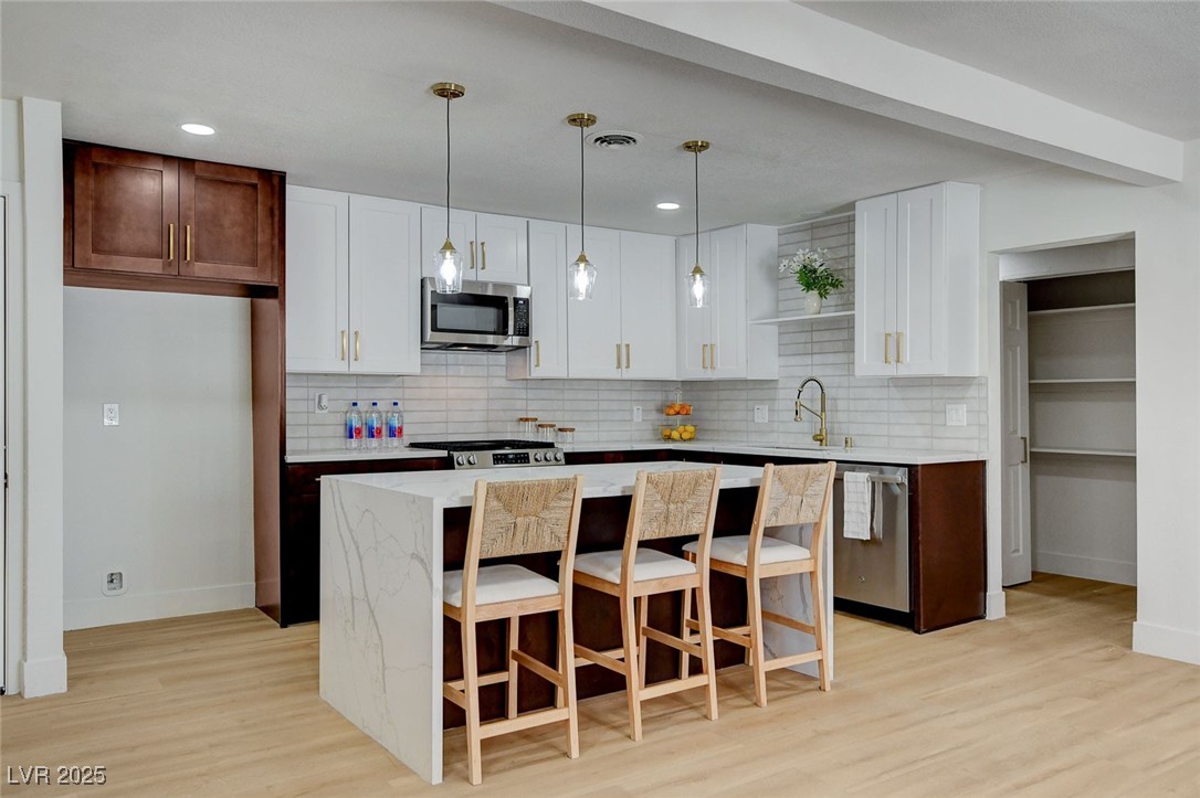 2108 Lenwood Avenue Property Photo 1