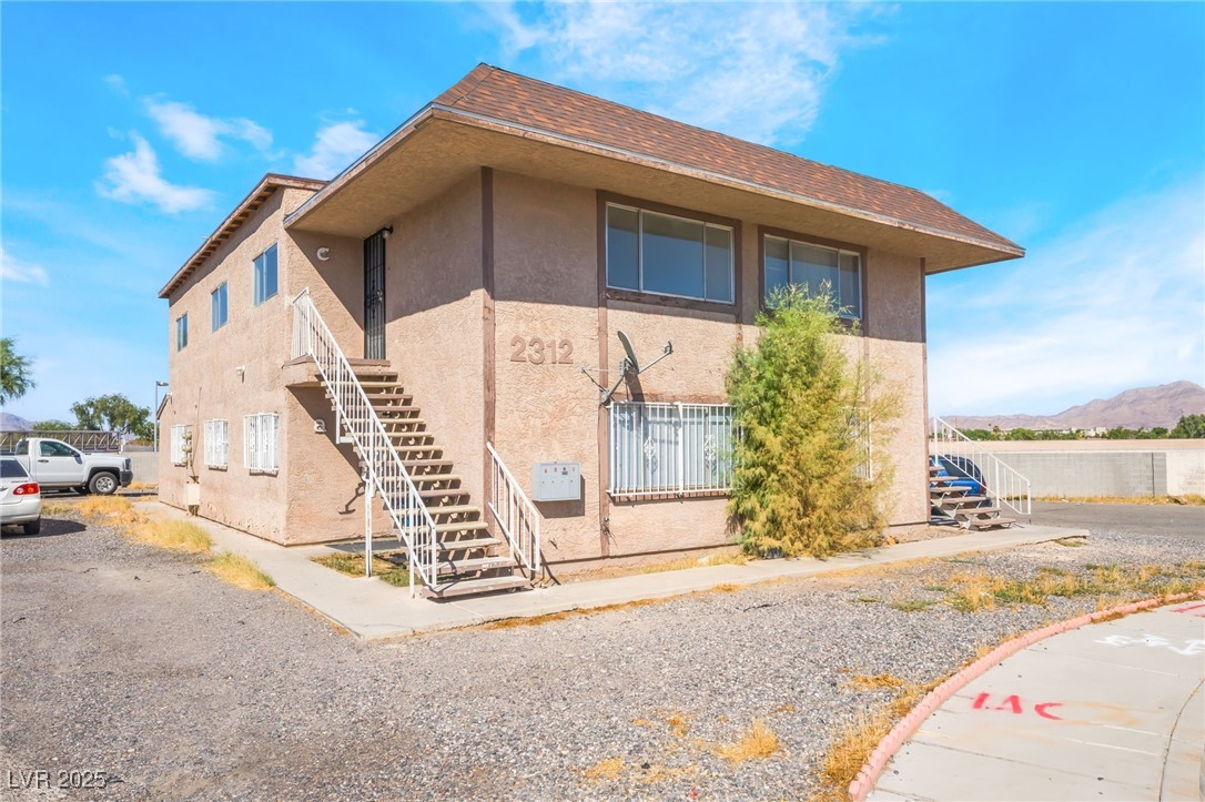 2312 Seco Adobe Circle B Property Photo 1