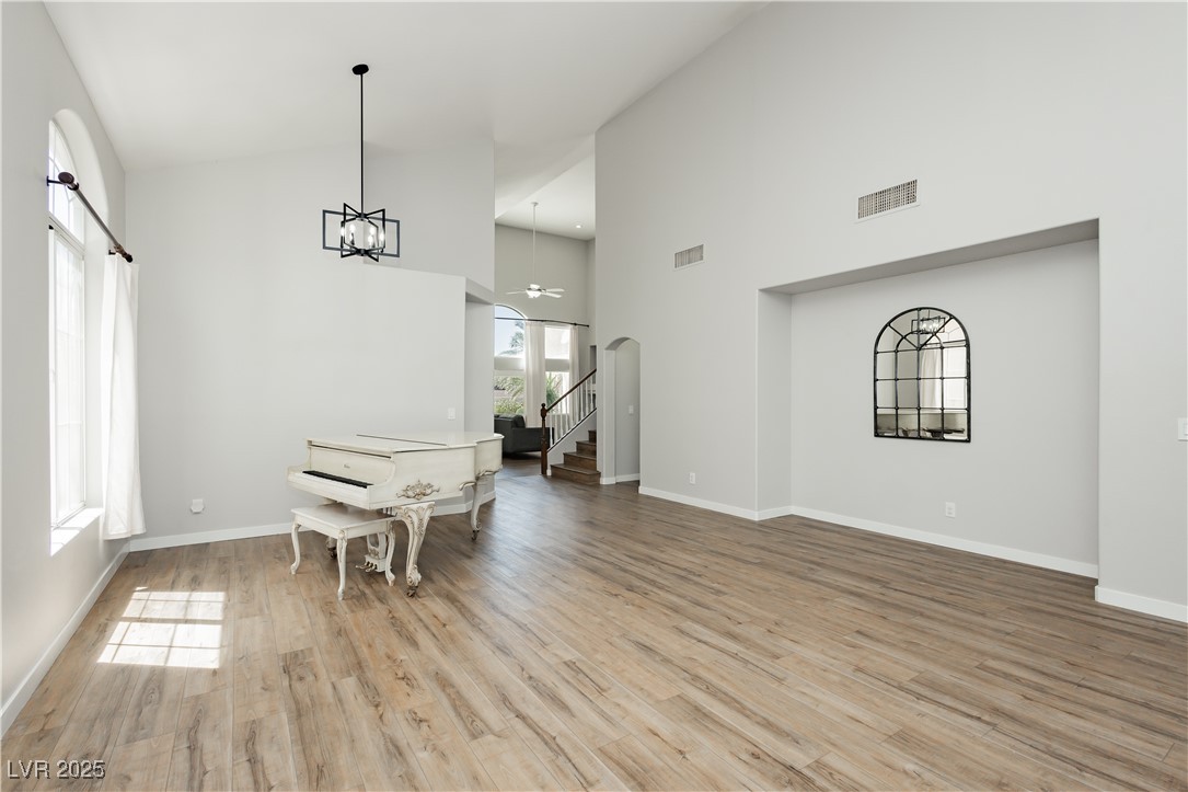 8429 Wild Diamond Avenue Property Photo 4