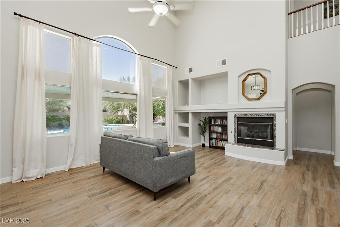 8429 Wild Diamond Avenue Property Photo 6