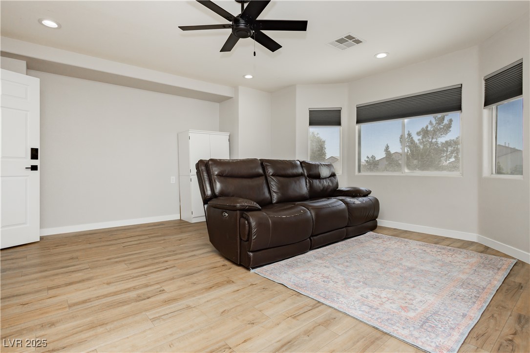 8429 Wild Diamond Avenue Property Photo 31