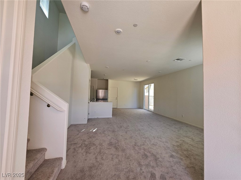 2765 Via Napoli Property Photo 8