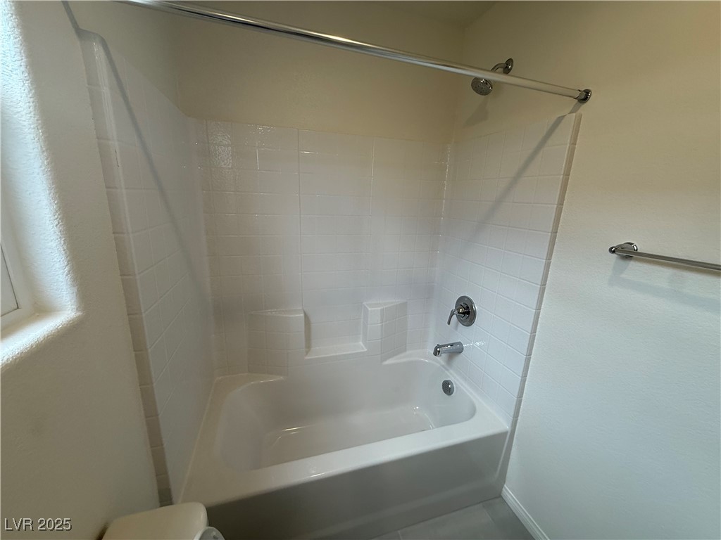 2765 Via Napoli Property Photo 16