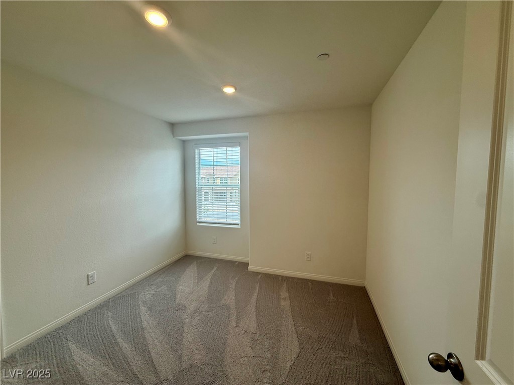 2765 Via Napoli Property Photo 18