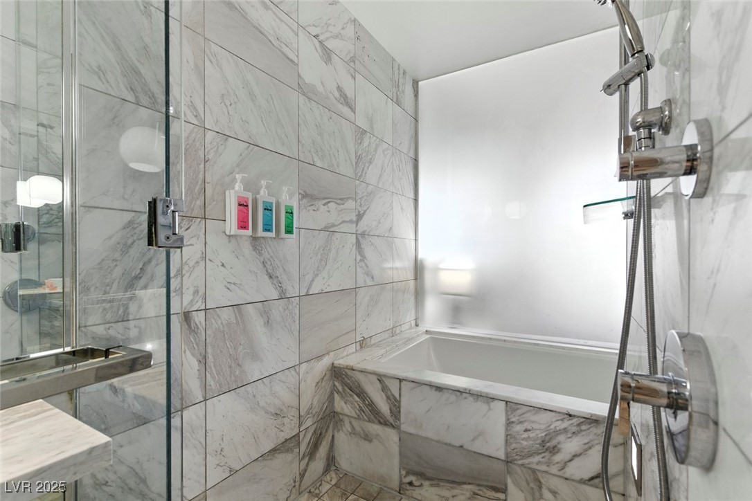 4381 West Flamingo Road 5106 Property Photo 23