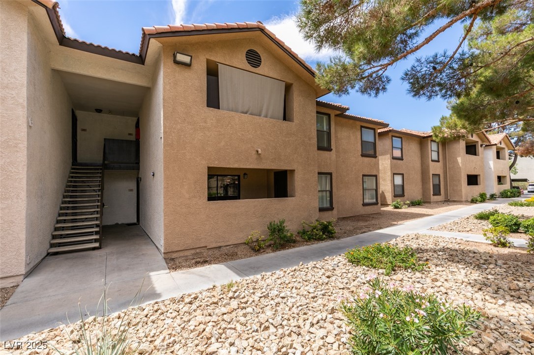 2451 North Rainbow Boulevard 1095