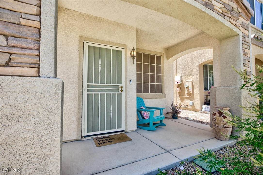 1303 Horizon Village Avenue Property Photo 3