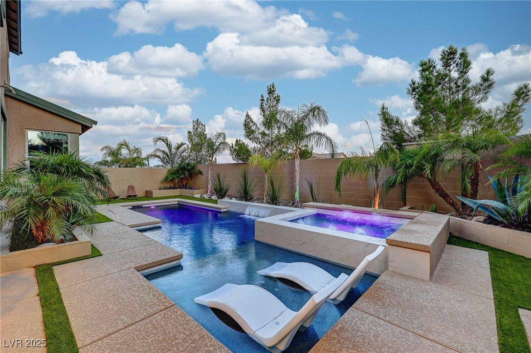 10285 Sierra Skye Avenue Property Photo