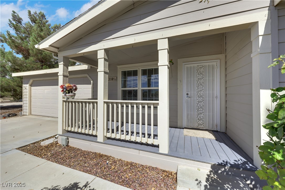 3191 Cedarwood Street Property Photo 6