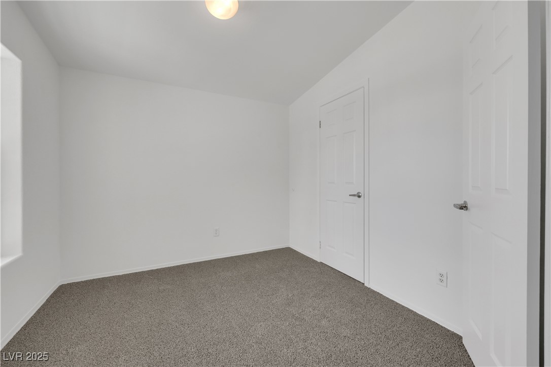 3191 Cedarwood Street Property Photo 29
