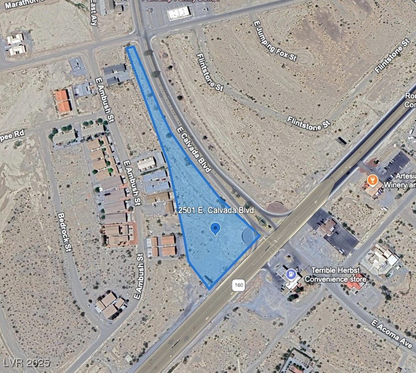 2501 Calvada Boulevard Property Photo 3