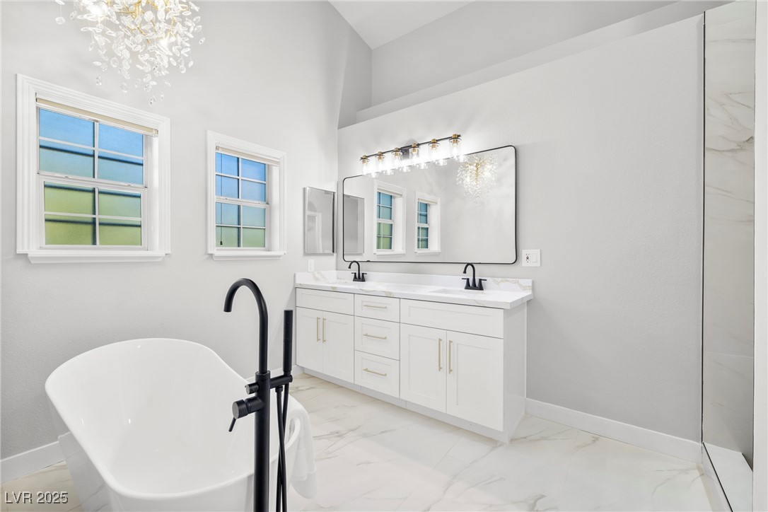 5000 Burr Oak Drive Property Photo 16