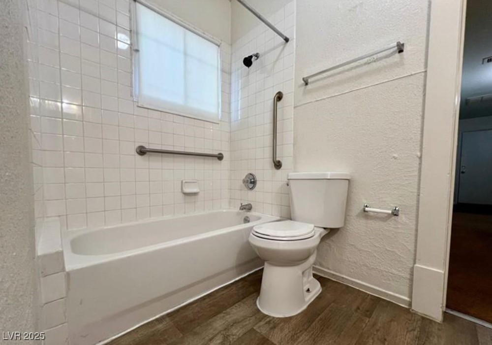 615 Harrison Avenue Property Photo 15