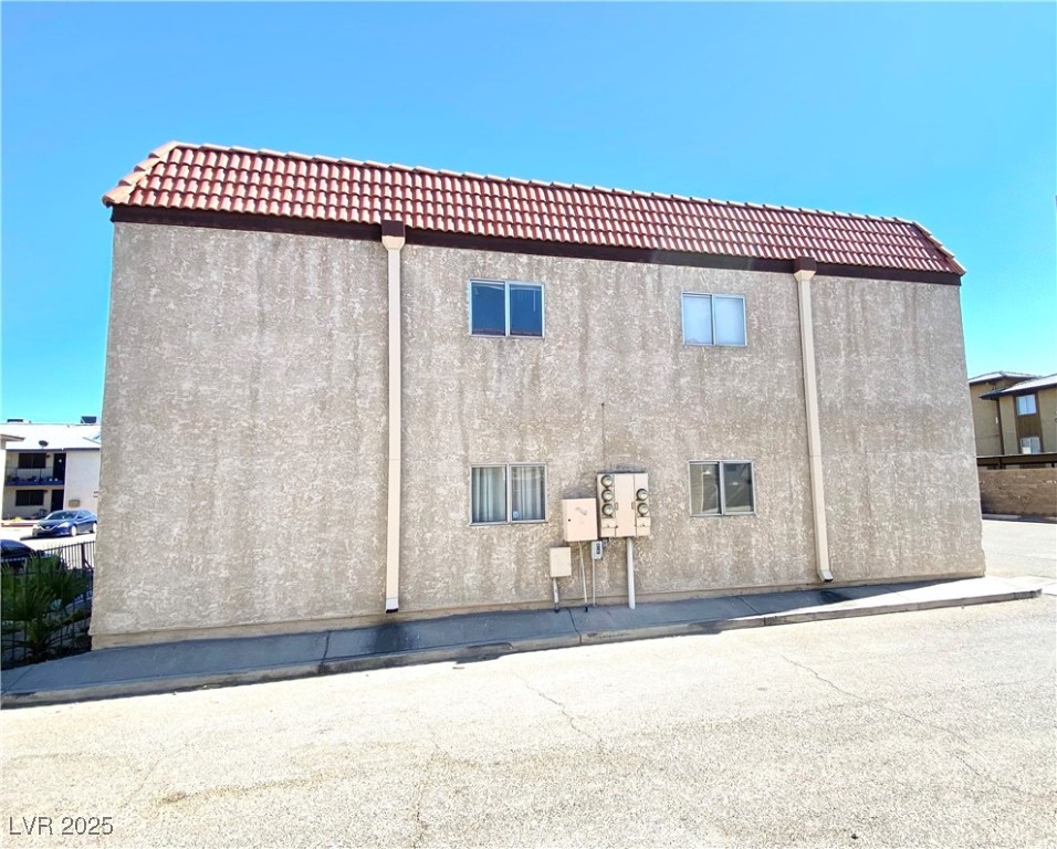 5323 Mancos Court Property Photo 4