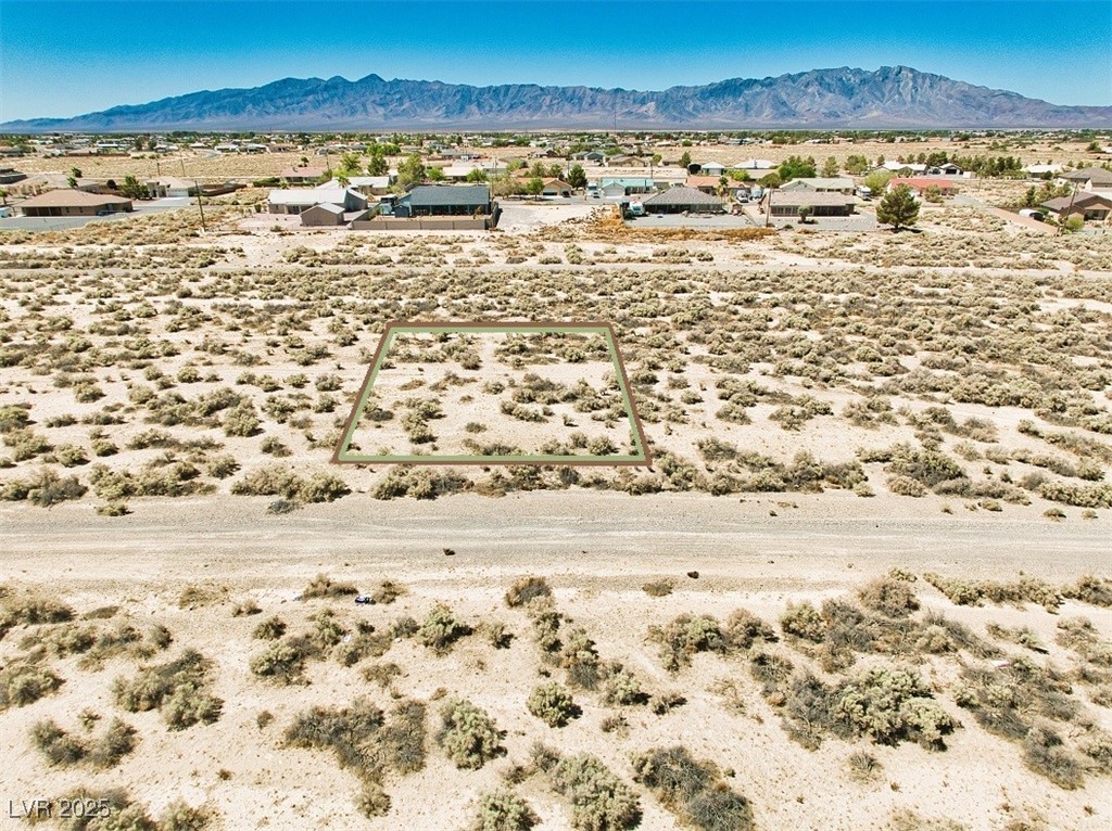 961 East Jacaranda Street Property Photo 4