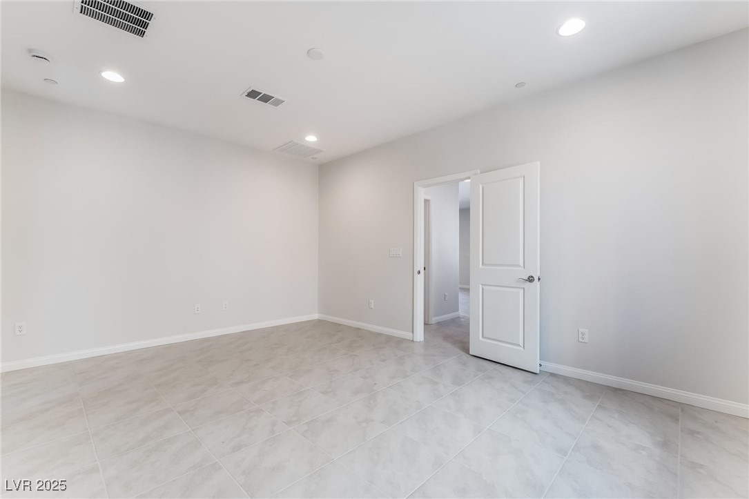 297 Stradella Place Property Photo 19