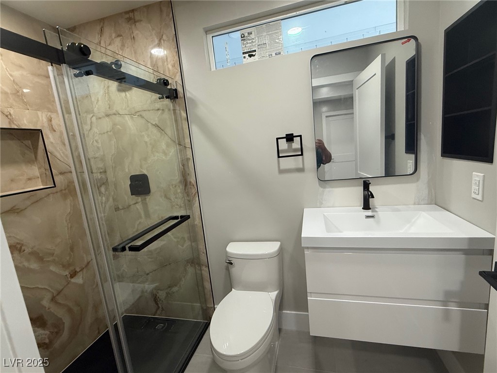 2528 Tournament Street Property Photo 8