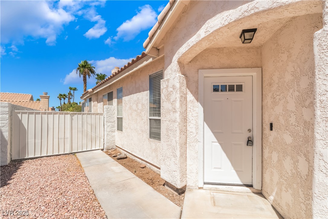 1734 Talon Avenue Property Photo 3