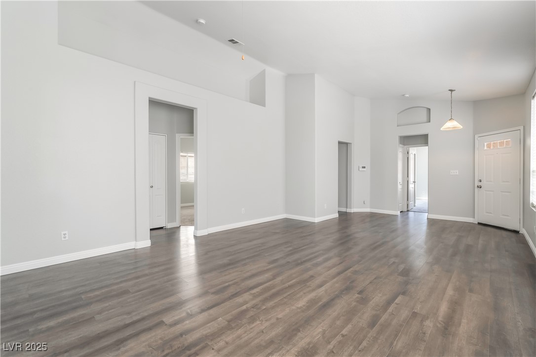 1734 Talon Avenue Property Photo 7