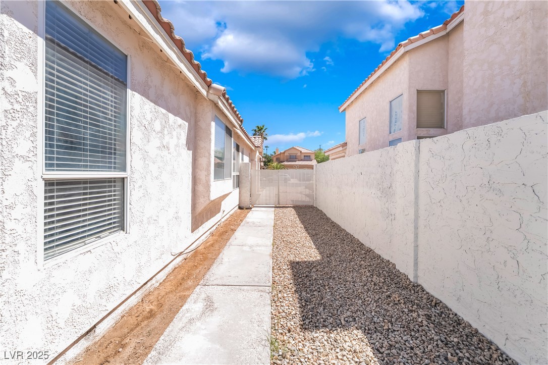 1734 Talon Avenue Property Photo 37
