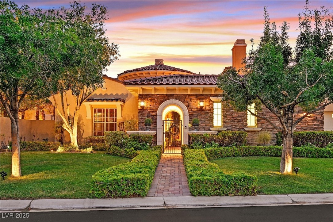 11787 Oakland Hills Drive Property Photo 2