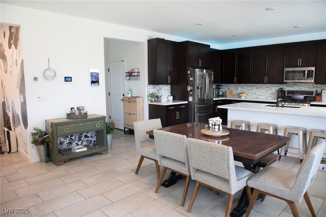 1305 Hudson Creek Place Property Photo 20