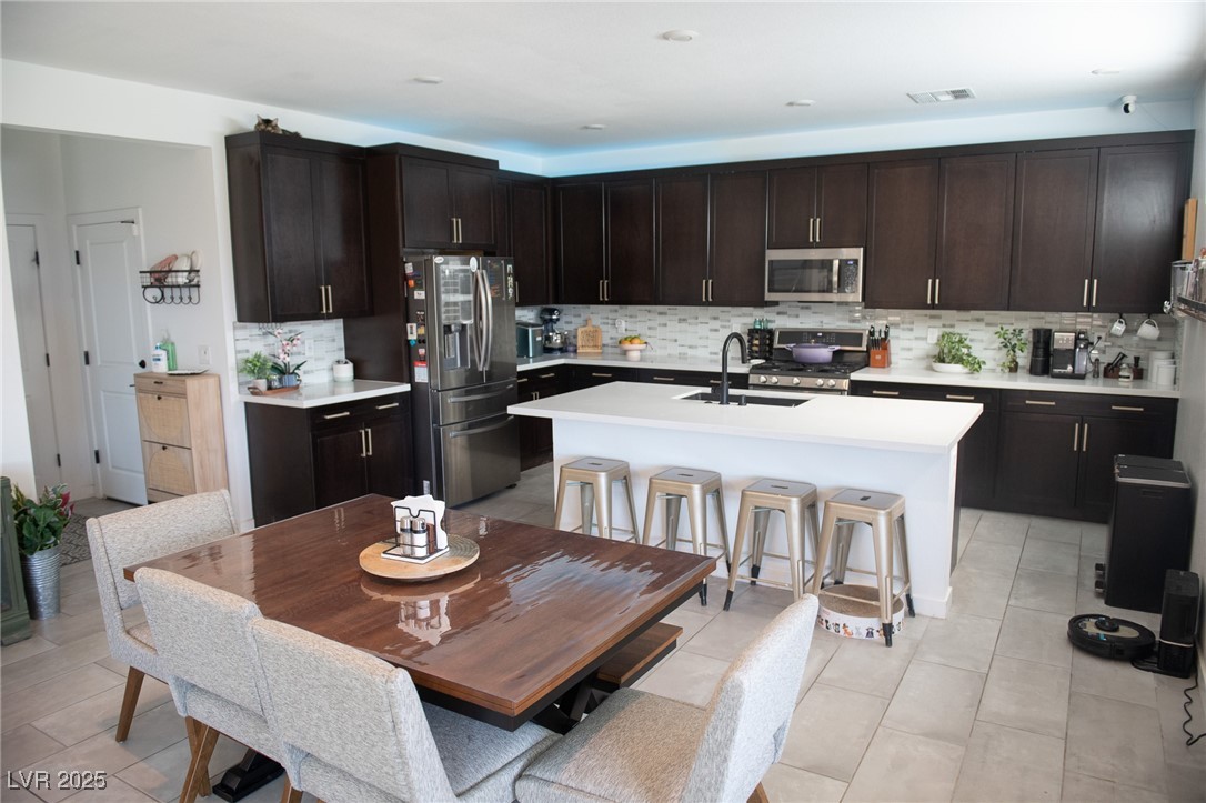 1305 Hudson Creek Place Property Photo 22