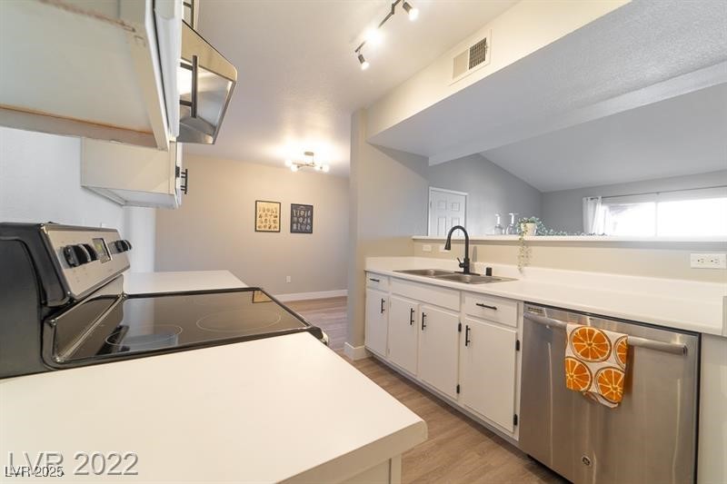8101 West Flamingo Road 2059 Property Photo 9