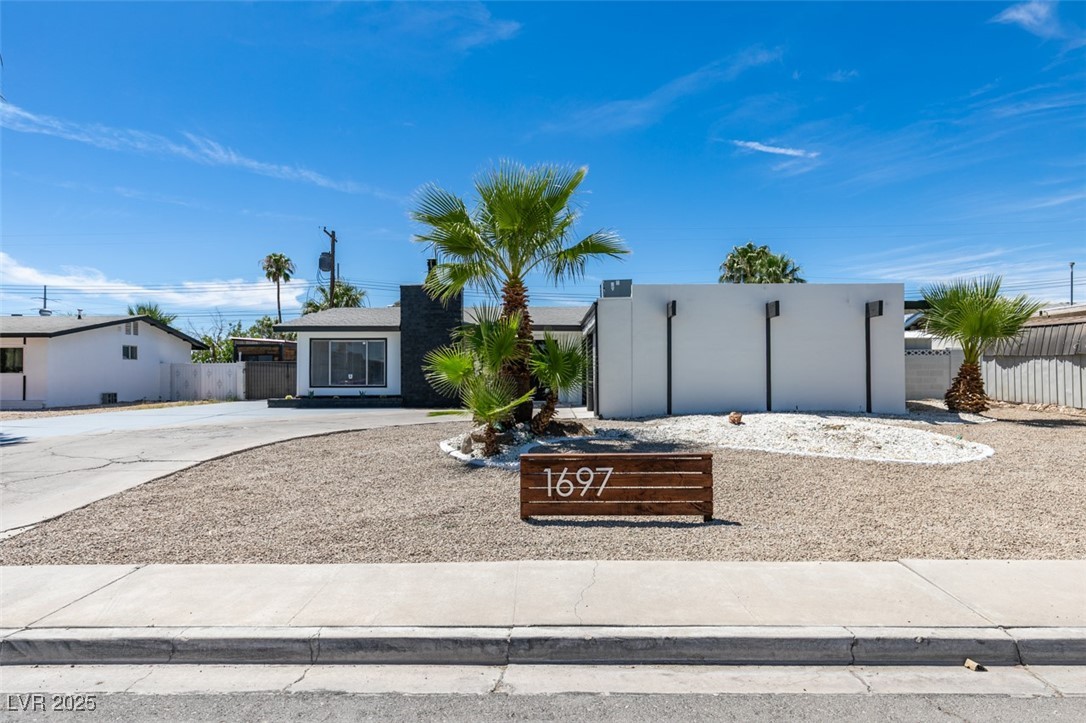 1697 Silver Mesa Way Property Photo 1