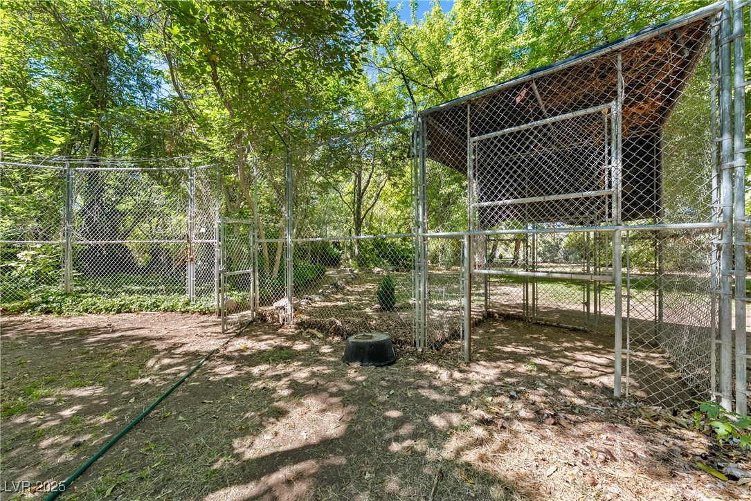 2221 West Windsong Lane Property Photo 47