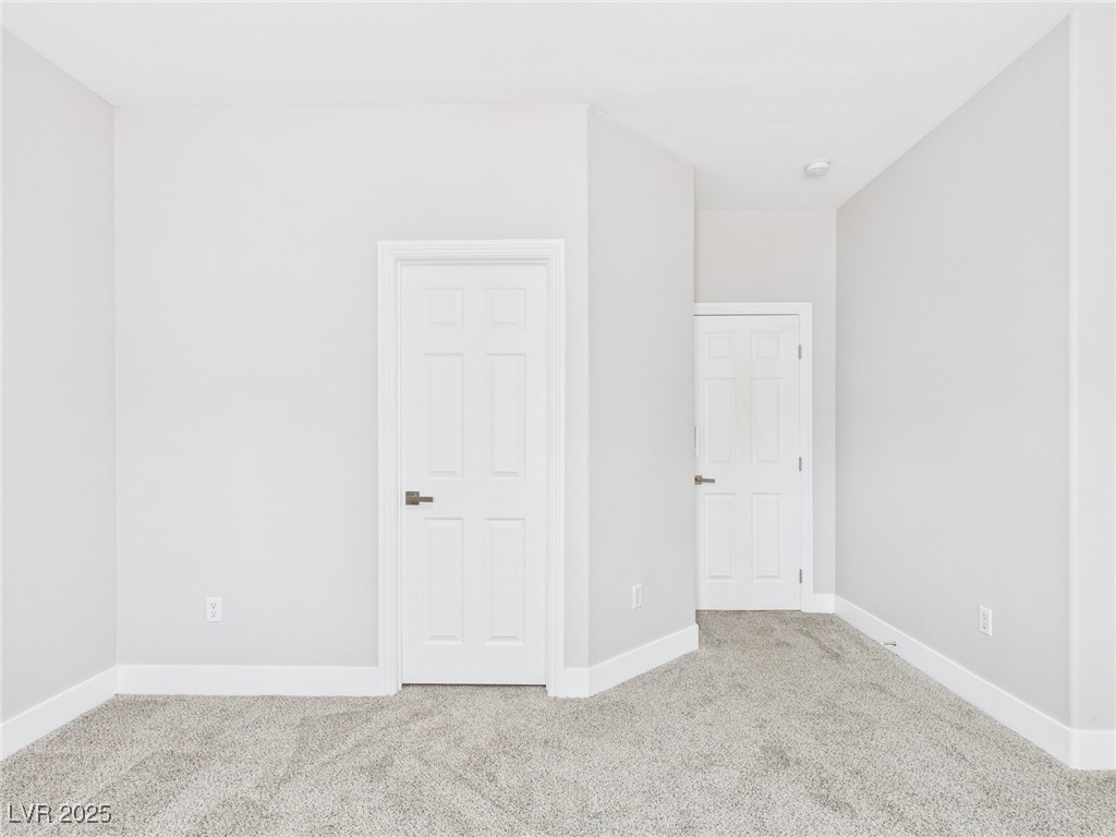8922 Mossy Hollow Avenue Property Photo 18