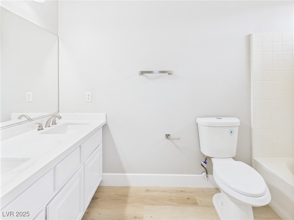 8922 Mossy Hollow Avenue Property Photo 23
