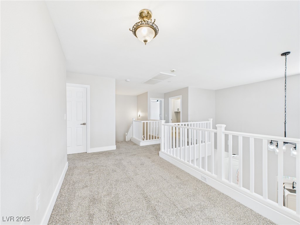 8922 Mossy Hollow Avenue Property Photo 31