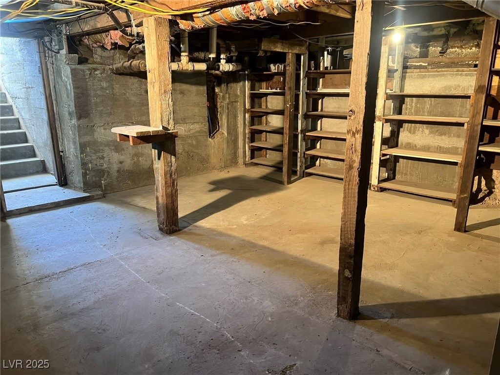 920 East Aultman Street Property Photo 19