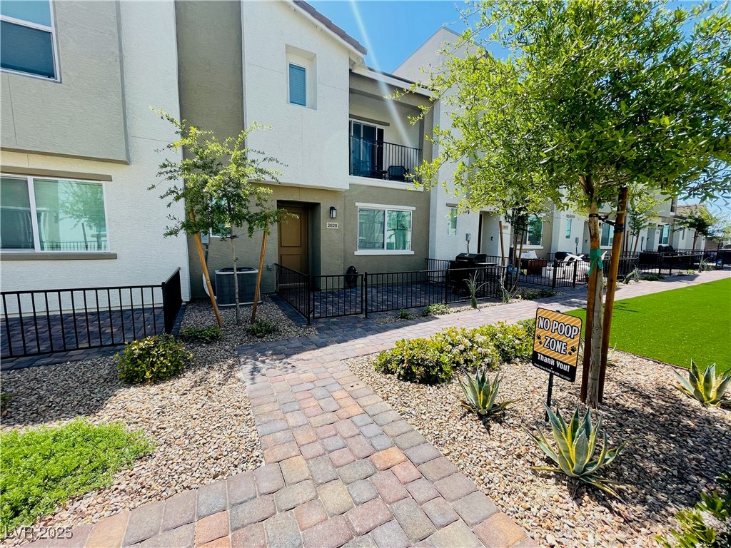 2628 Blazing Blue Avenue Property Photo 1