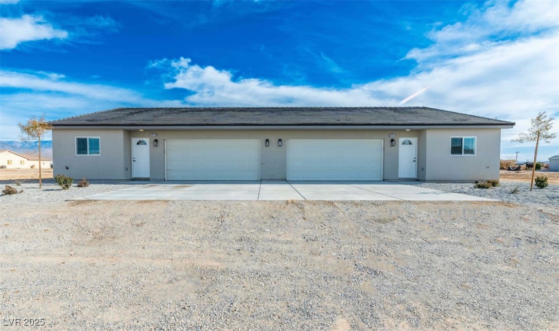 1730 Sycamore Avenue A Property Photo 1