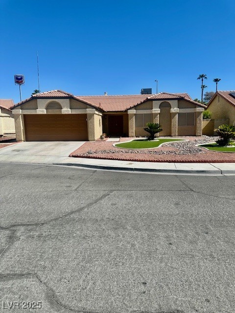6608 Coastal Breeze Court Property Photo 1