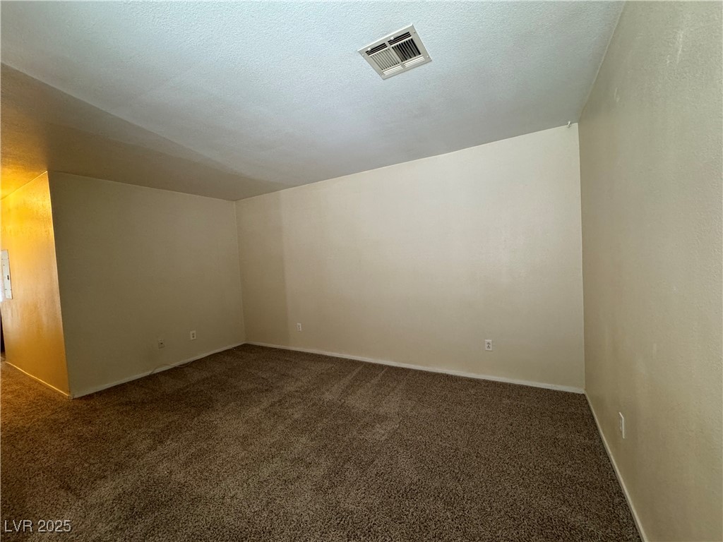 1800 East Ambush 5 Property Photo 2