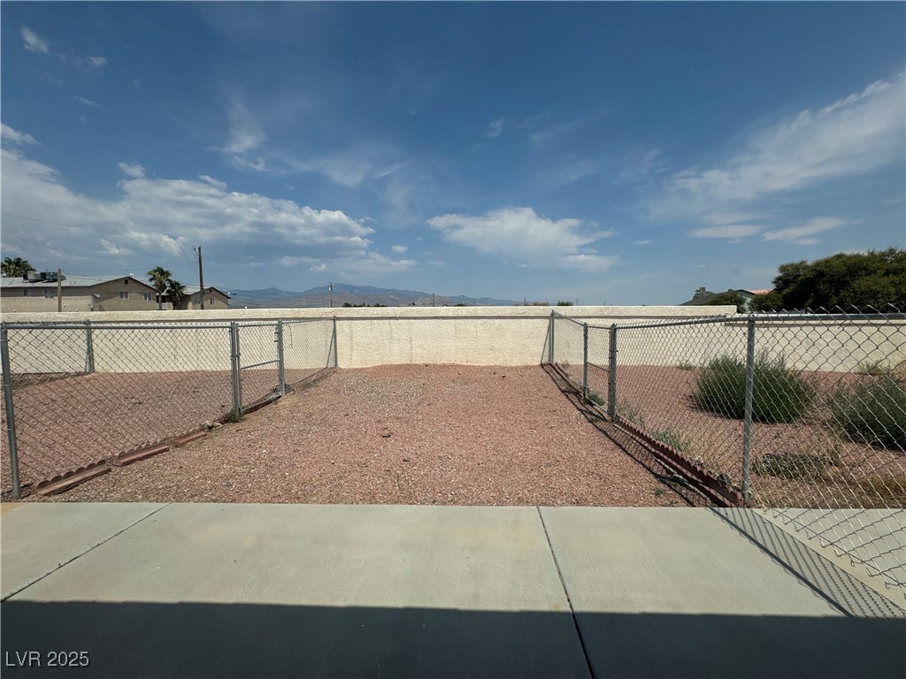 1800 East Ambush 5 Property Photo 13