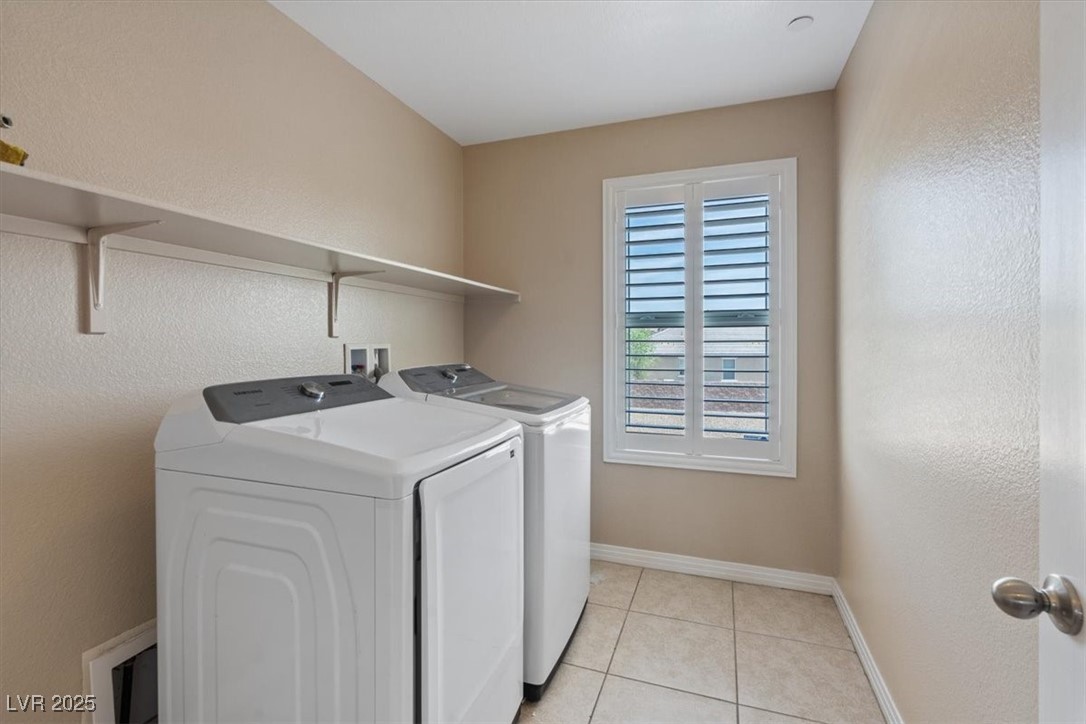 1121 Copper Grass Street Property Photo 26