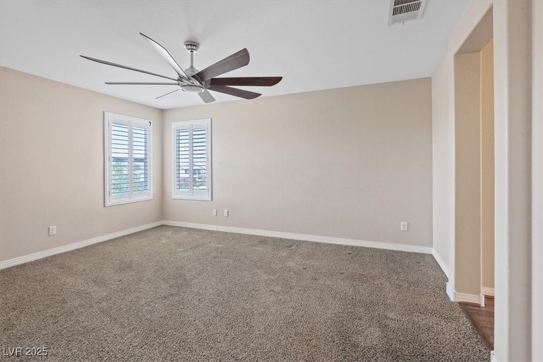 1121 Copper Grass Street Property Photo 32