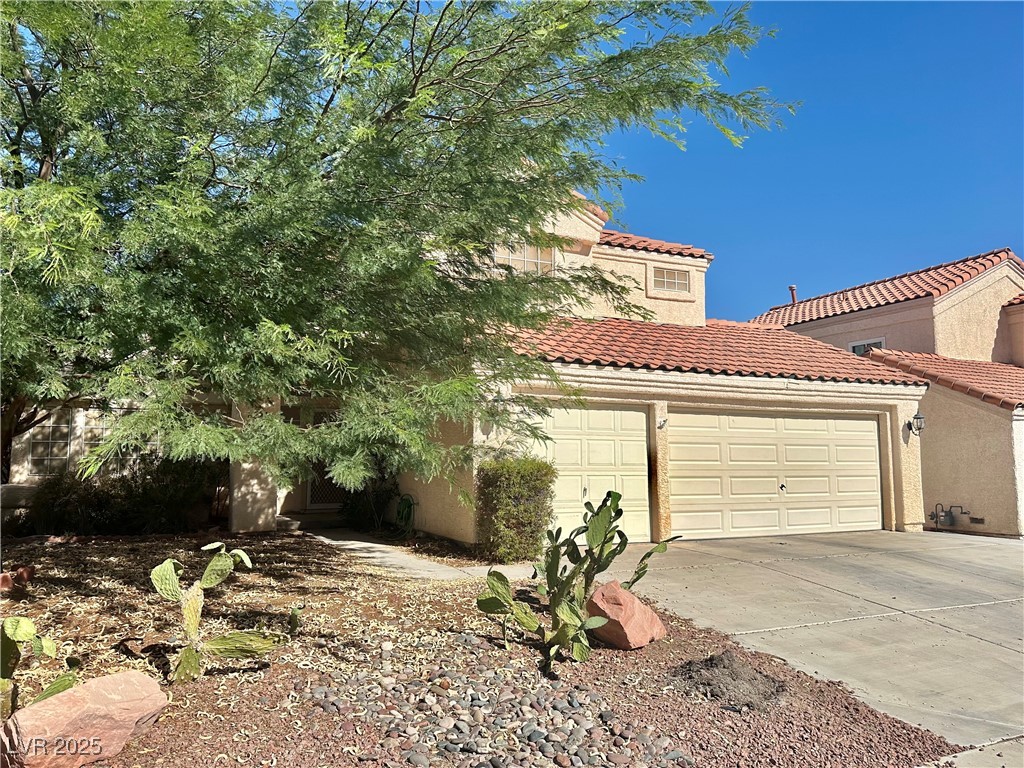 8221 Creek Water Lane Property Photo 10
