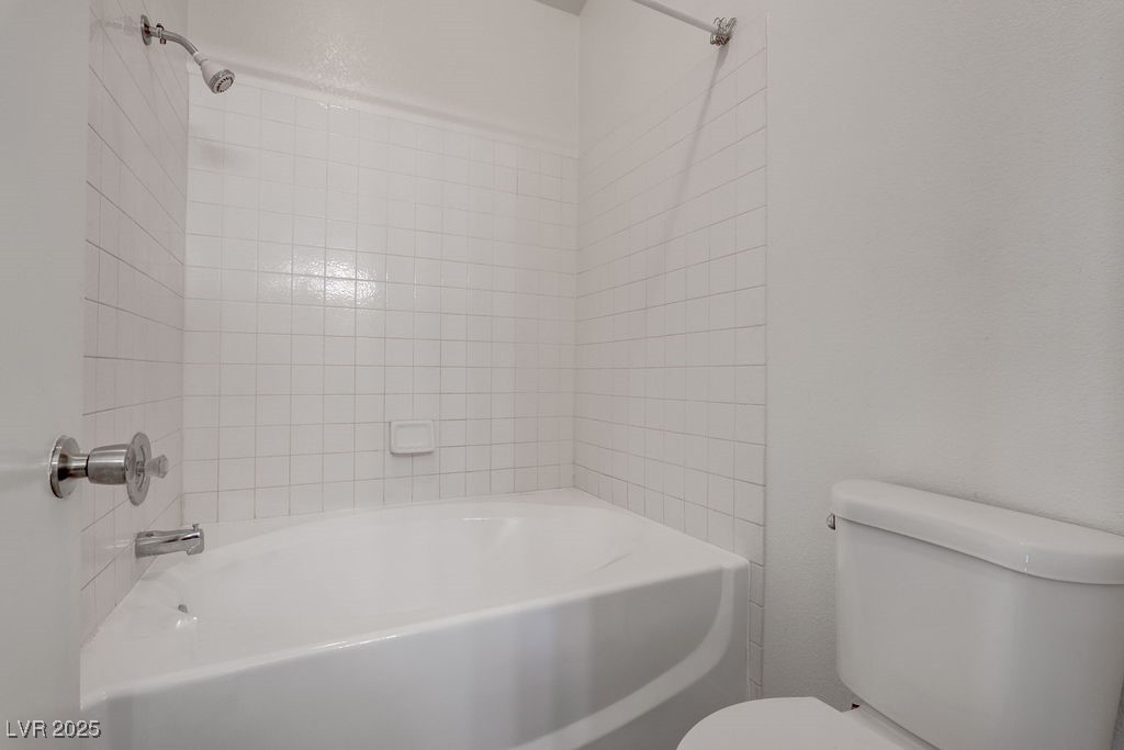 2187 Eclair Circle Property Photo 24
