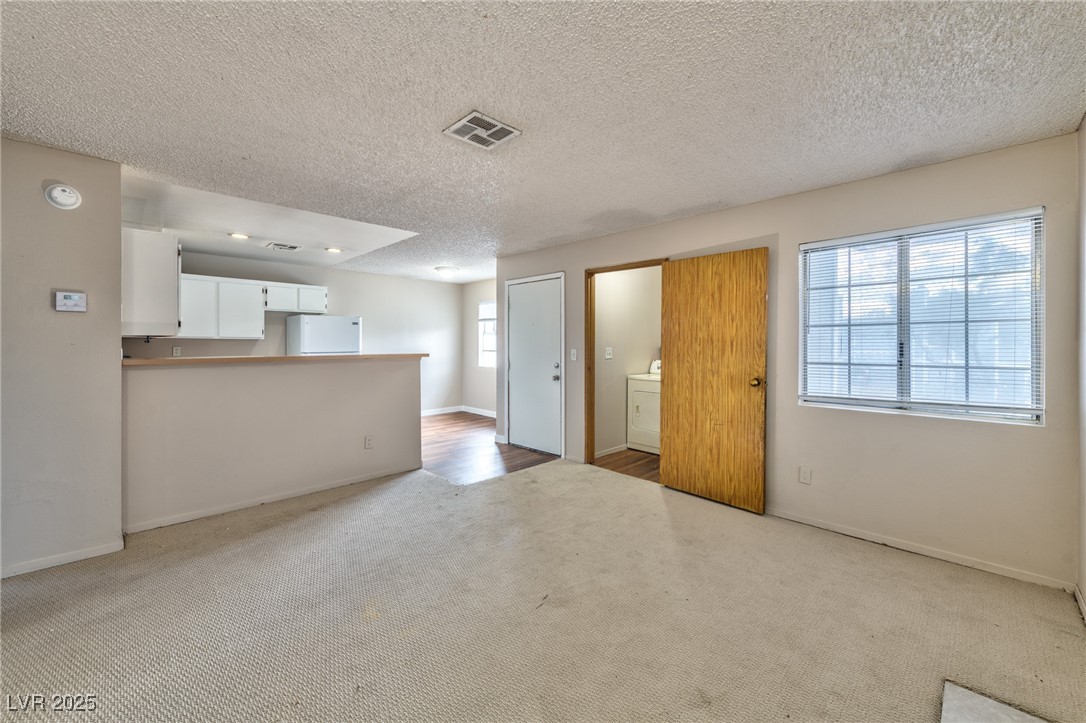 1914 Dwarf Star Drive Property Photo 27
