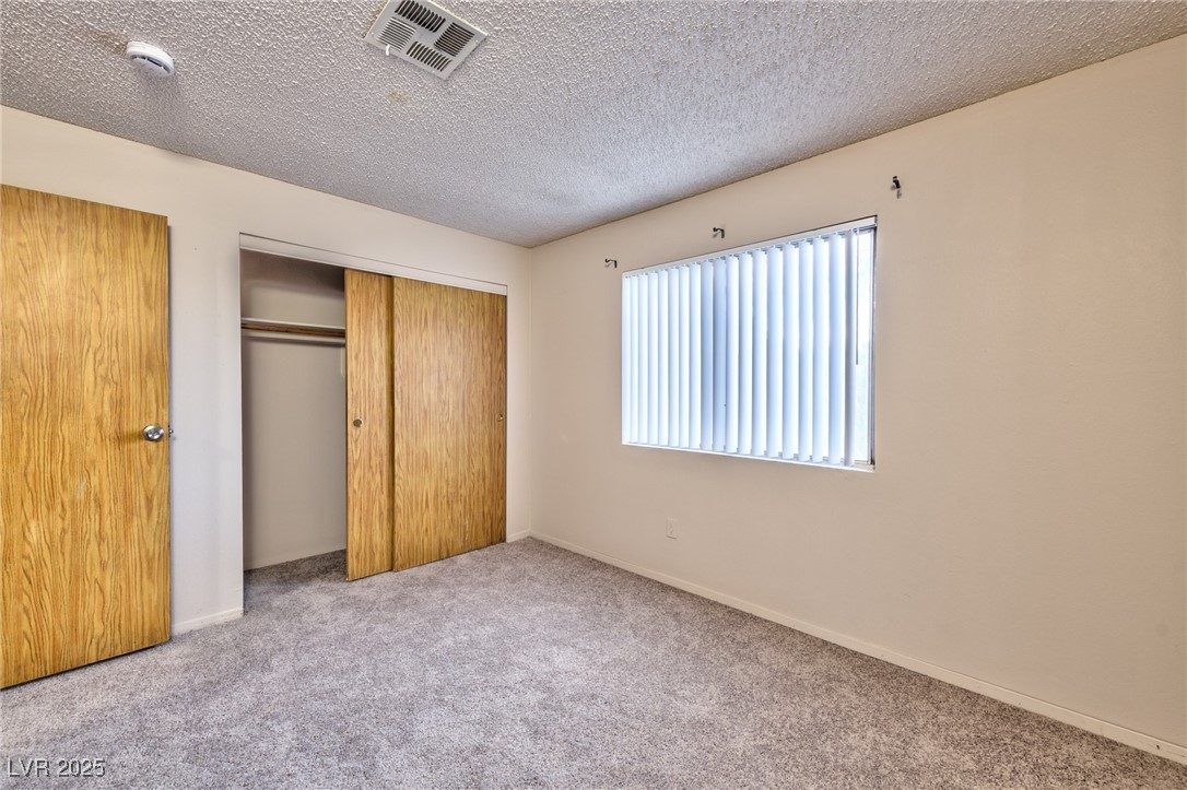 1914 Dwarf Star Drive Property Photo 32