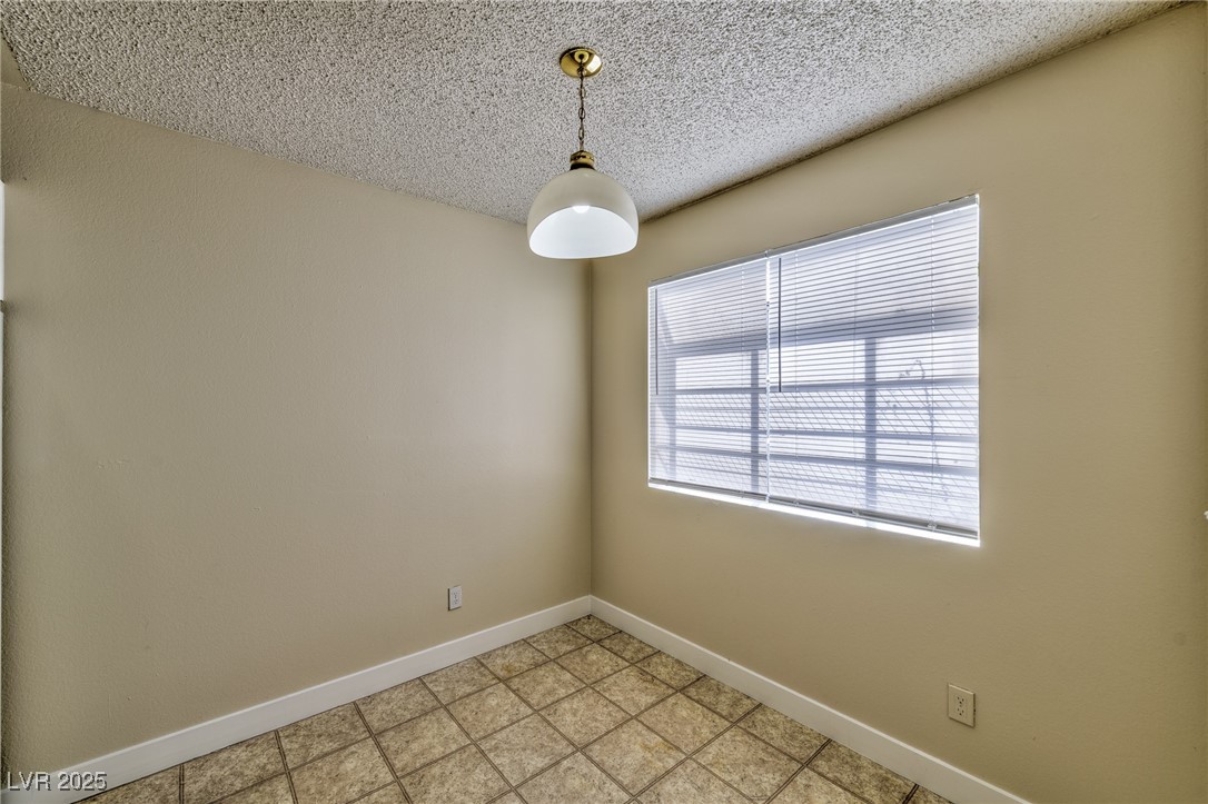 1914 Dwarf Star Drive Property Photo 47