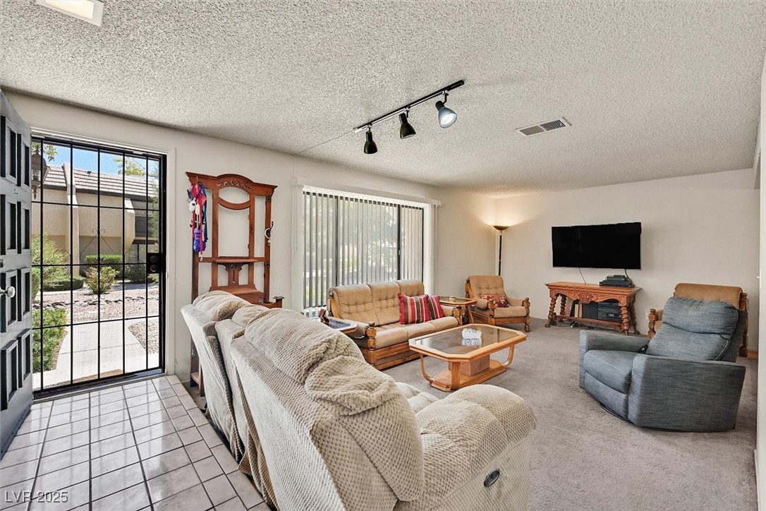 4526 Galway Court Property Photo 2